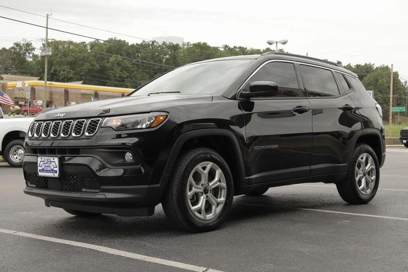 2025 Jeep Compass Latitude 4x4Image 4