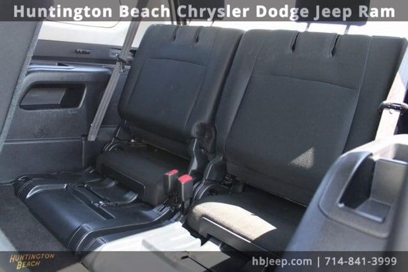 2021 Toyota 4Runner SR5Image 39