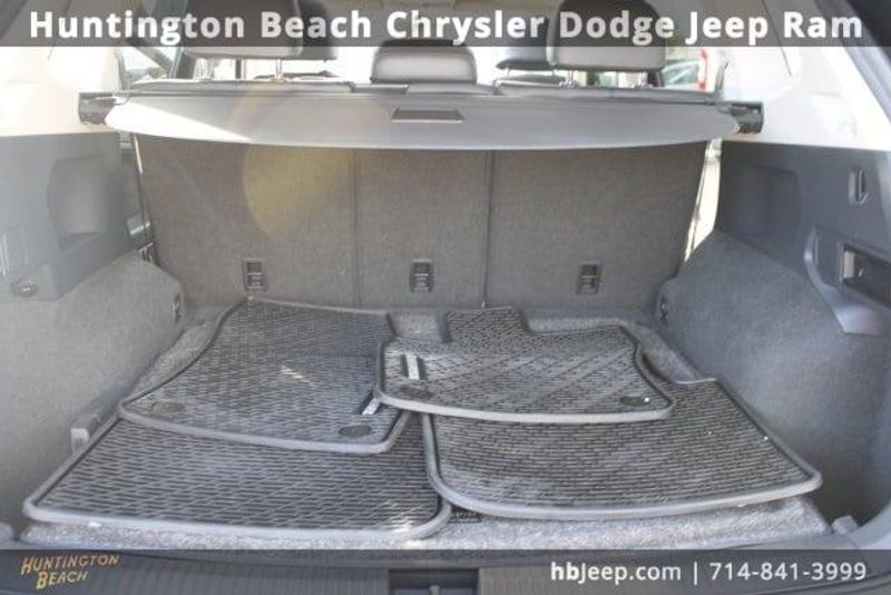 2018 Volkswagen Tiguan 2.0T SEImage 40