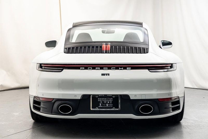 2024 Porsche 911 Carrera SImage 4