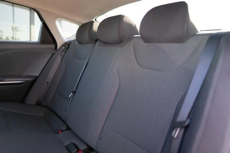 2025 Kia K4 LXImage 14