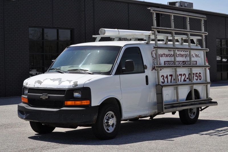 2010 Chevrolet Express 2500 Work Van