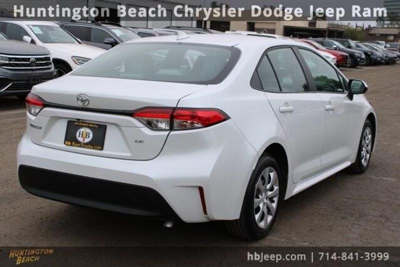 2024 Toyota Corolla LEImage 5
