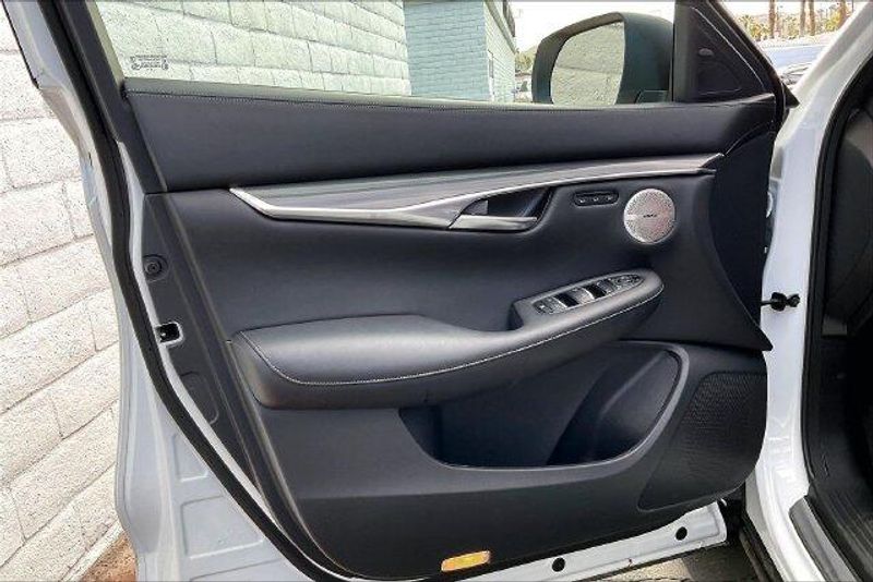 Used 2023 INFINITI QX50 SportImage 22