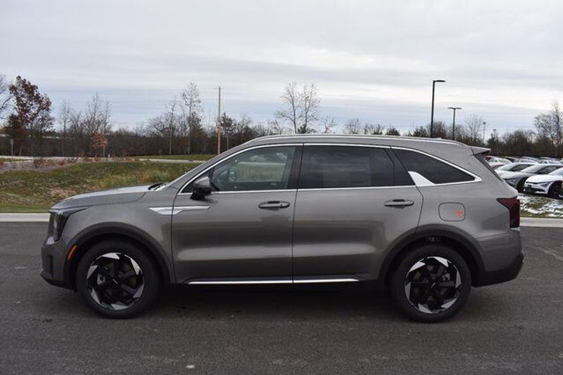 New 2026 Kia Sorento Hybrid EXImage 7