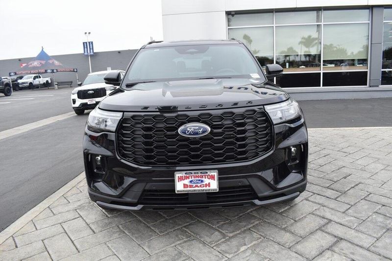 New 2025 Ford Explorer ST-LineImage 23