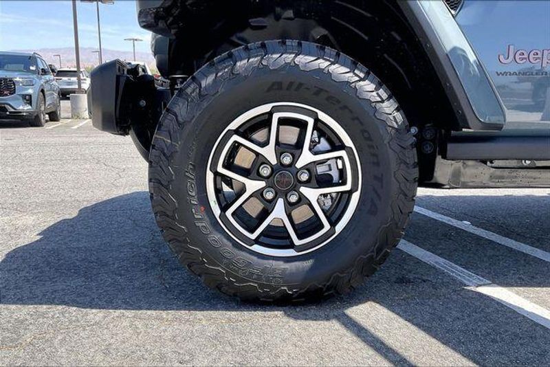 New 2026 Jeep Wrangler 4-door RubiconImage 10