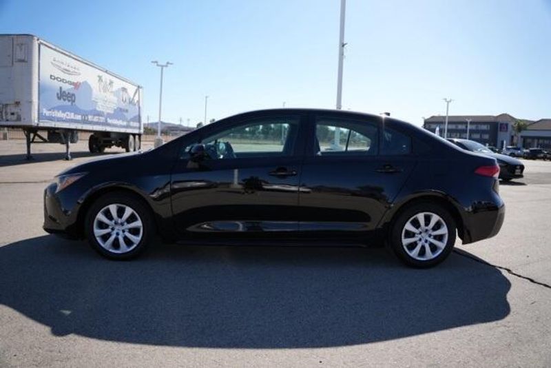 Used 2024 Toyota Corolla LEImage 4