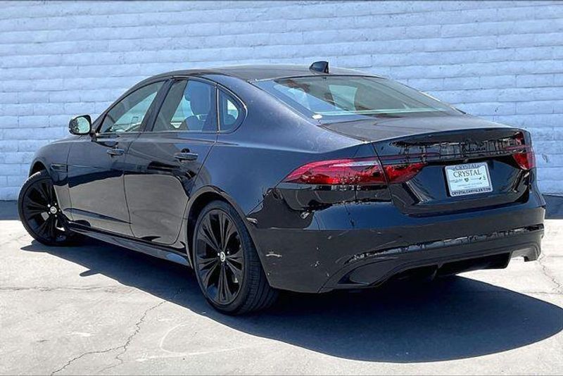 Used 2024 Jaguar XF R-Dynamic SEImage 10