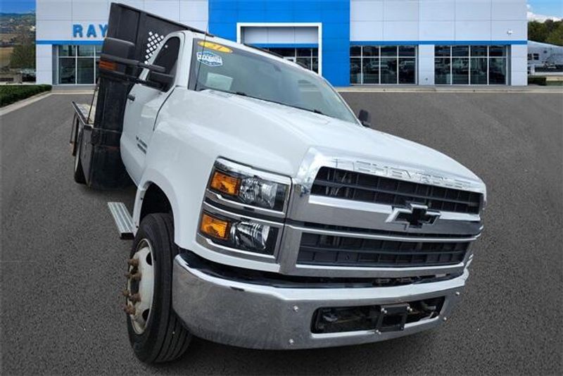 2021 Chevrolet Silverado 4500HD Work TruckImage 2