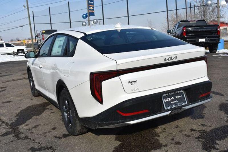 New 2026 Kia K4 LXSImage 6