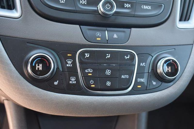 Used 2023 Chevrolet Malibu LTImage 28