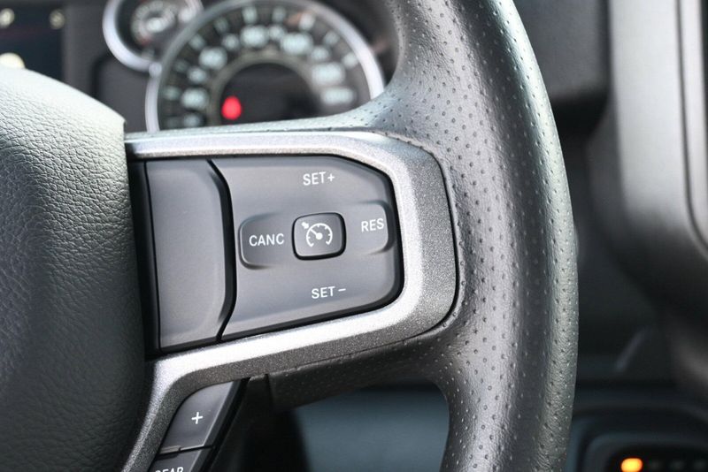 2024 RAM 2500 TradesmanImage 18