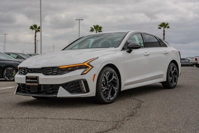 2025 Kia K5 GT-LineImage 3