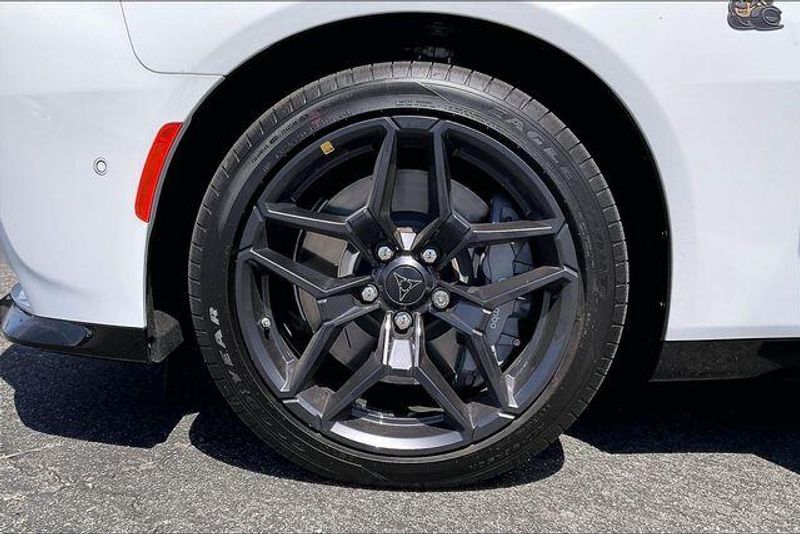 New 2026 Dodge Charger Scat Pack 4-door AwdImage 10