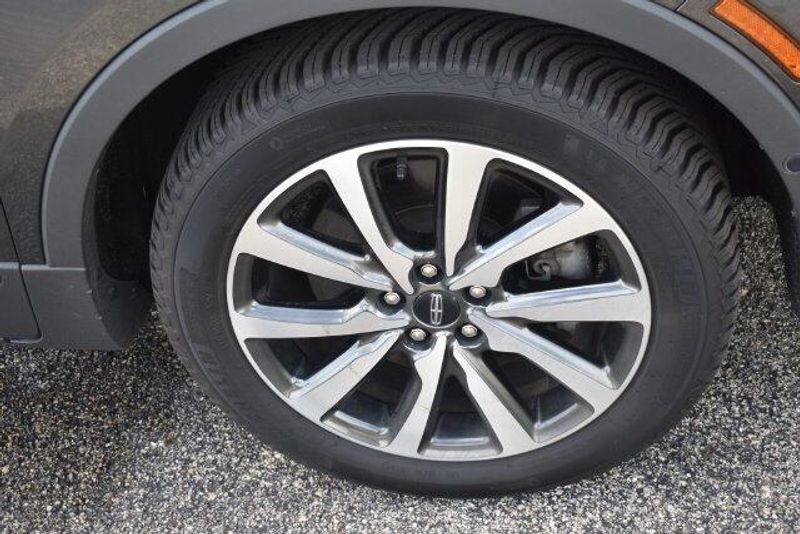 Used 2019 Lincoln MKC ReserveImage 11