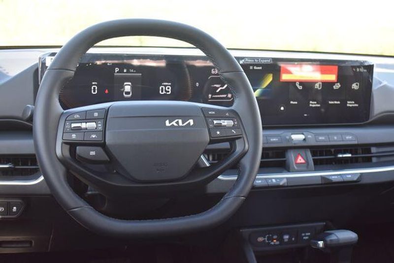 New 2026 Kia K4 EXImage 17