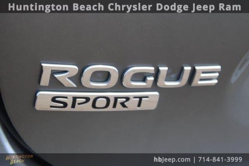 2018 Nissan Rogue Sport SImage 6