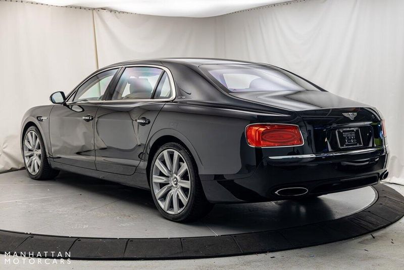 2014 Bentley Flying Spur BaseImage 8