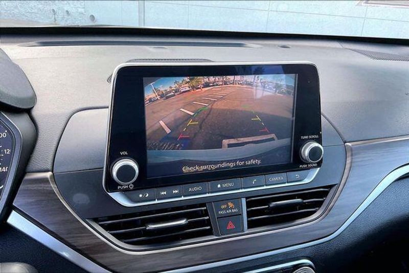 Used 2023 Nissan Altima 2.5 SVImage 21