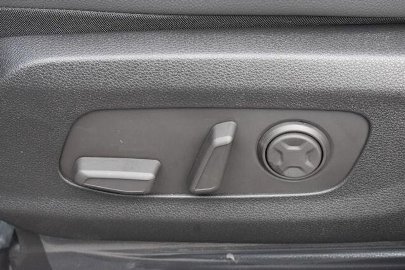 New 2026 Kia Carnival Hybrid SX PrestigeImage 28