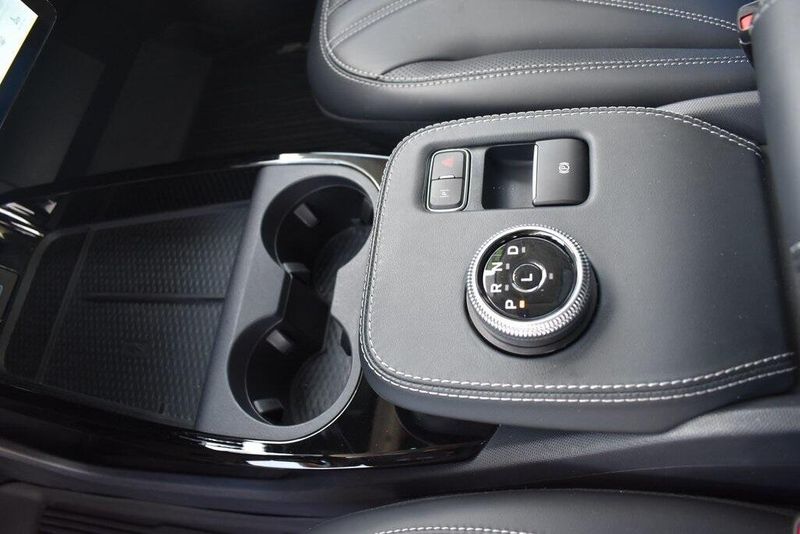 Used 2022 Ford Mustang Mach-E PremiumImage 19