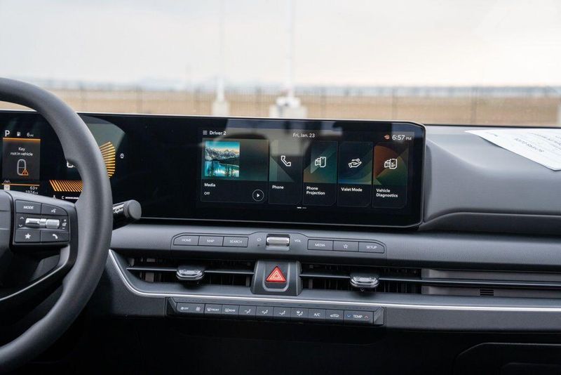 Used 2025 Kia K4 LXSImage 19