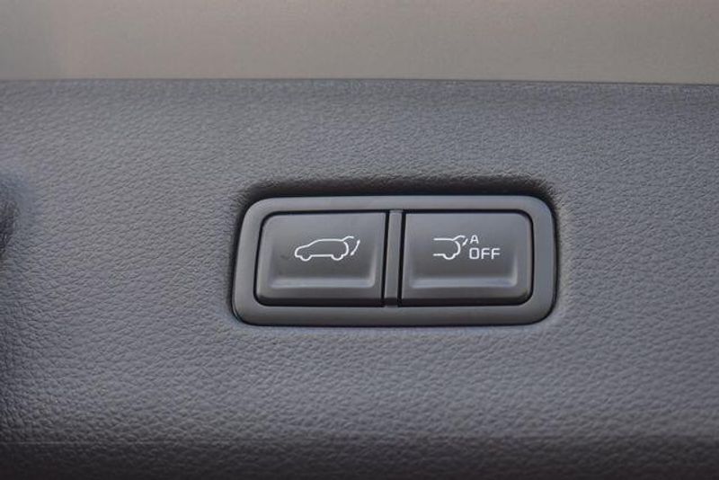New 2026 Kia Carnival SX PrestigeImage 21