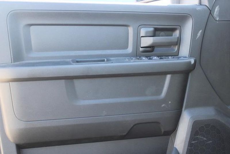 2023 RAM 2500 Tradesman Crew Cab 4x2 Long BoxImage 12