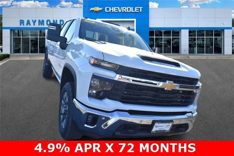 New 2025 Chevrolet Silverado 2500HD LTImage 9