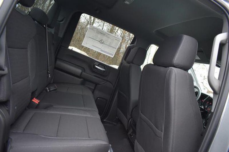 New 2026 Chevrolet Silverado 2500HD CustomImage 16