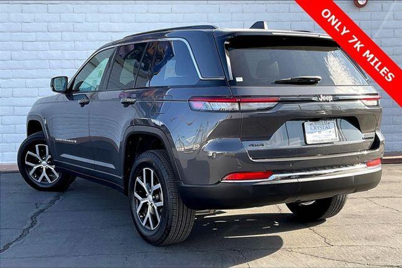 Used 2025 Jeep Grand Cherokee LimitedImage 10