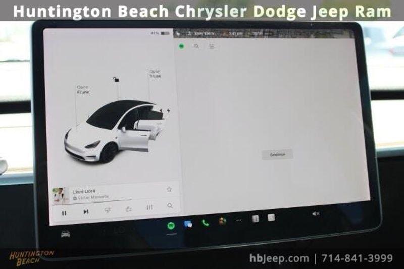 2021 Tesla Model Y Long RangeImage 18