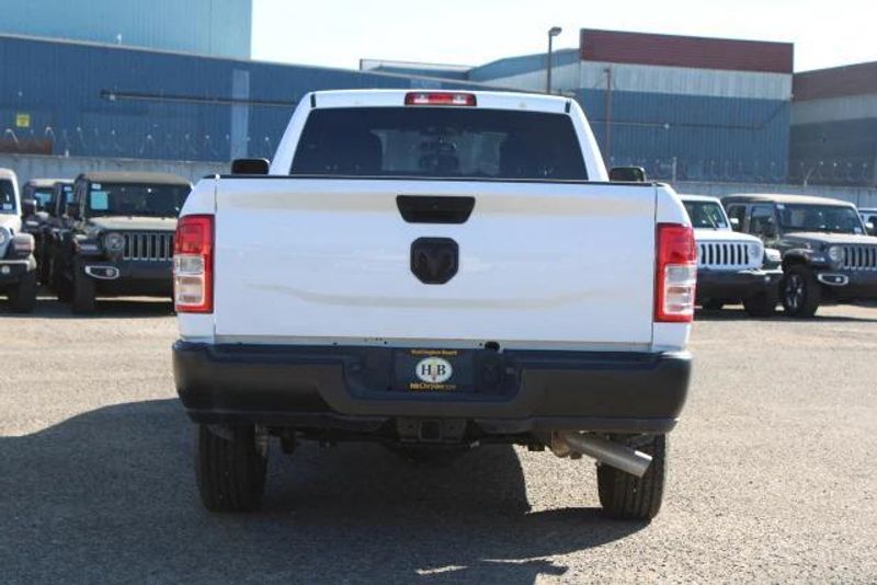 2023 RAM 2500 Tradesman Crew Cab 4x2 Long BoxImage 4