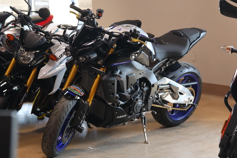 2023 YAMAHA MT10 SP 