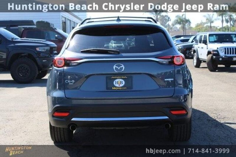 2022 Mazda CX-9 Carbon EditionImage 4