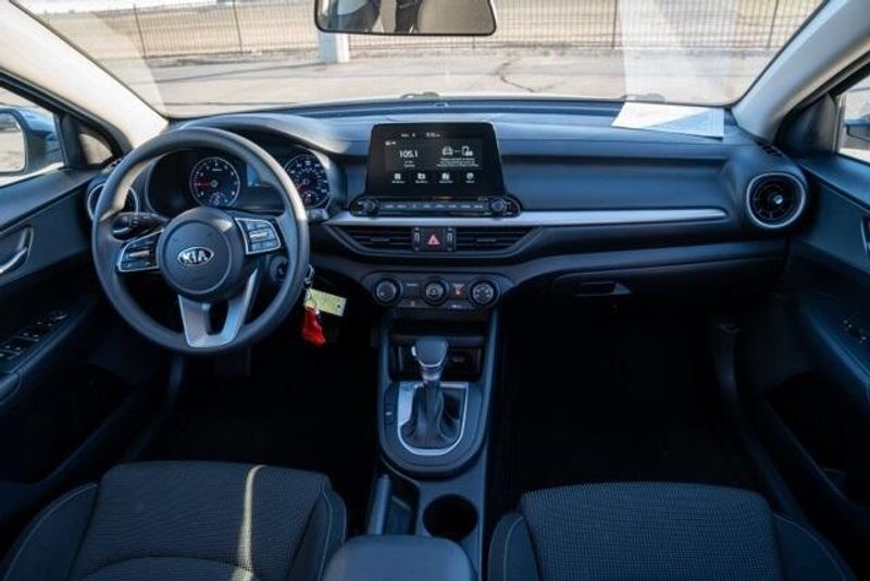 Used 2021 Kia Forte LXSImage 15