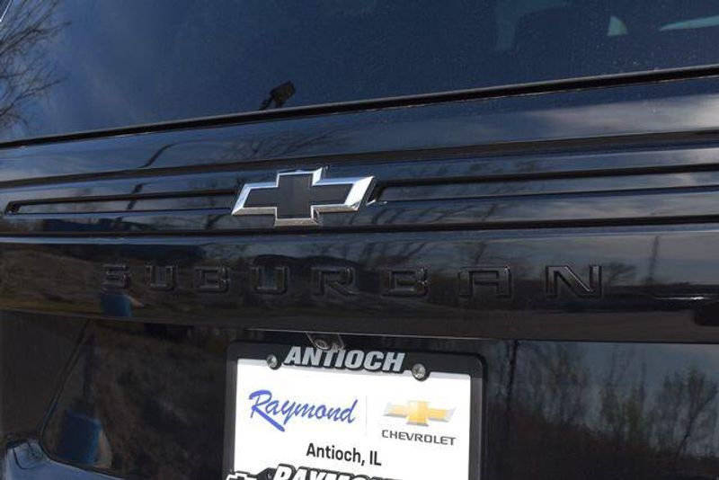 Used 2023 Chevrolet Suburban Z71Image 21