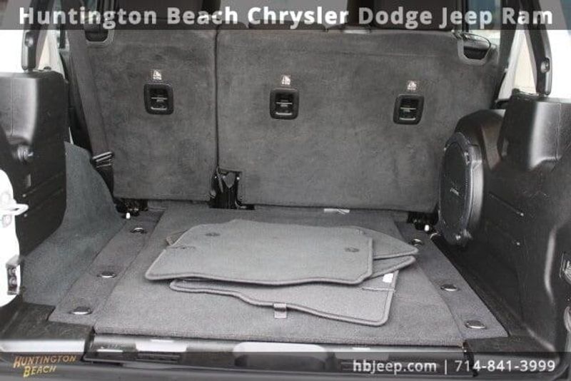 2022 Jeep Wrangler Unlimited SaharaImage 39