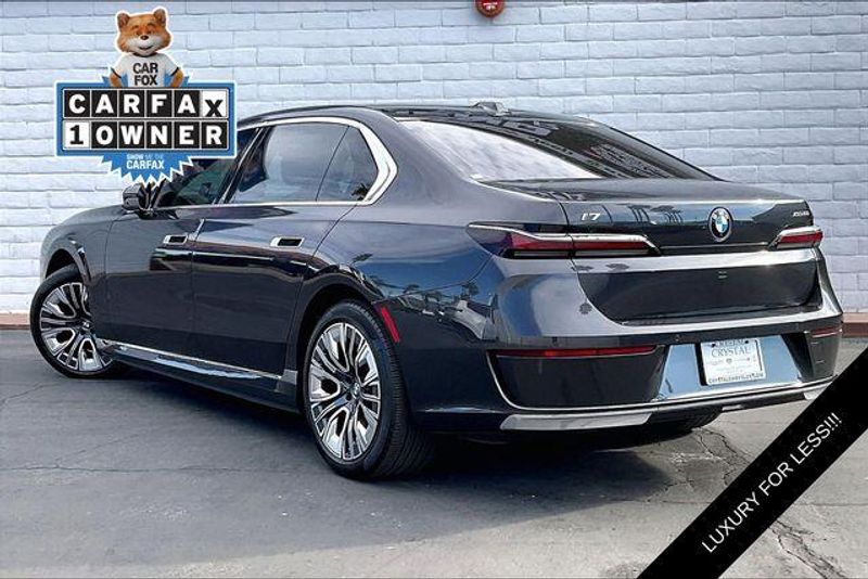 Used 2023 BMW i7 xDrive60Image 10