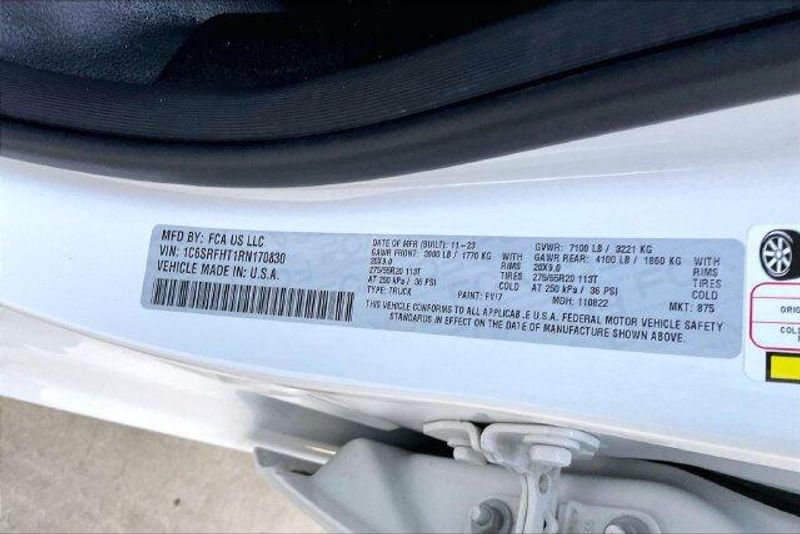 Used 2024 RAM 1500 LimitedImage 33