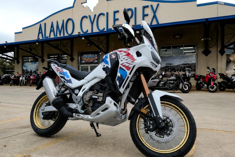 2025 HONDA AFRICA TWIN ADV SP ES DCT PEARL WHITE 