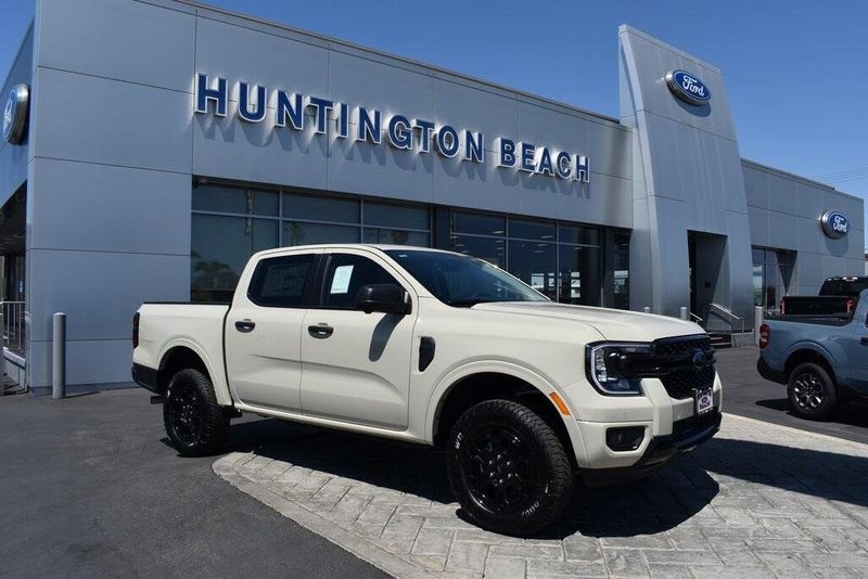 New 2025 Ford Ranger XLTImage 1