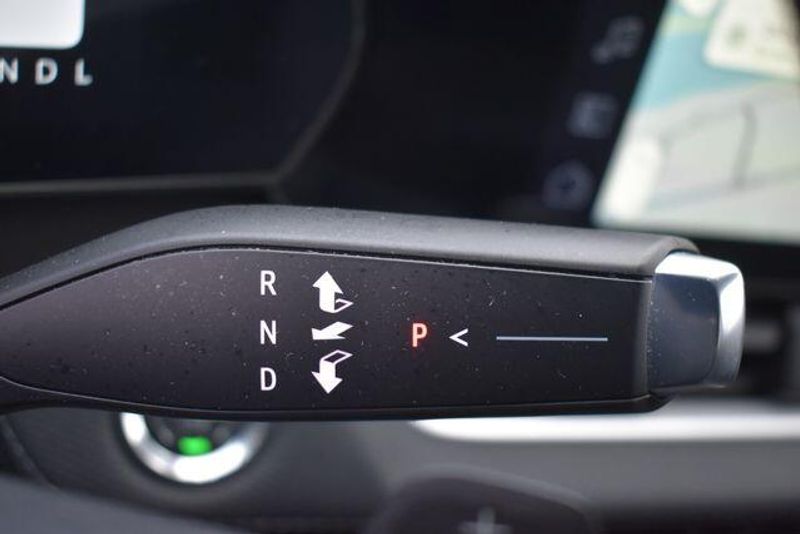 Used 2026 Chevrolet Equinox LTImage 25