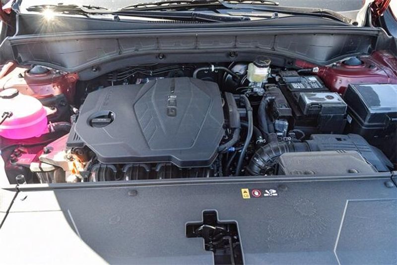 2025 Kia Sorento LXImage 29