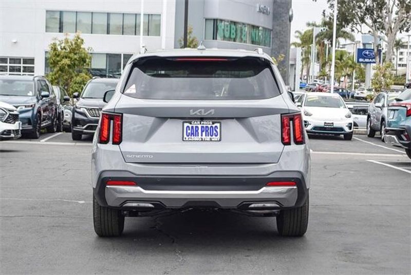 2025 Kia Sorento SImage 14