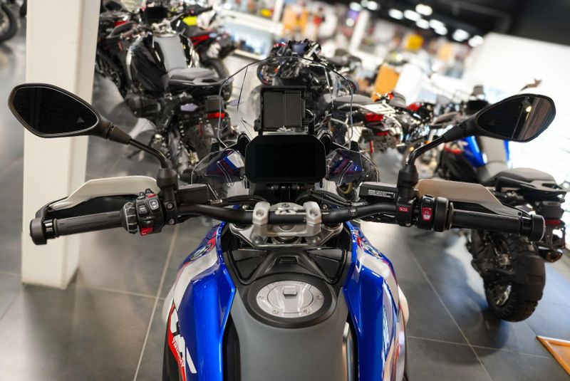 2025 BMW R 1300 GSImage 4