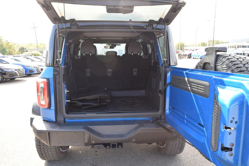 2025 Ford Bronco Badlands photo 9