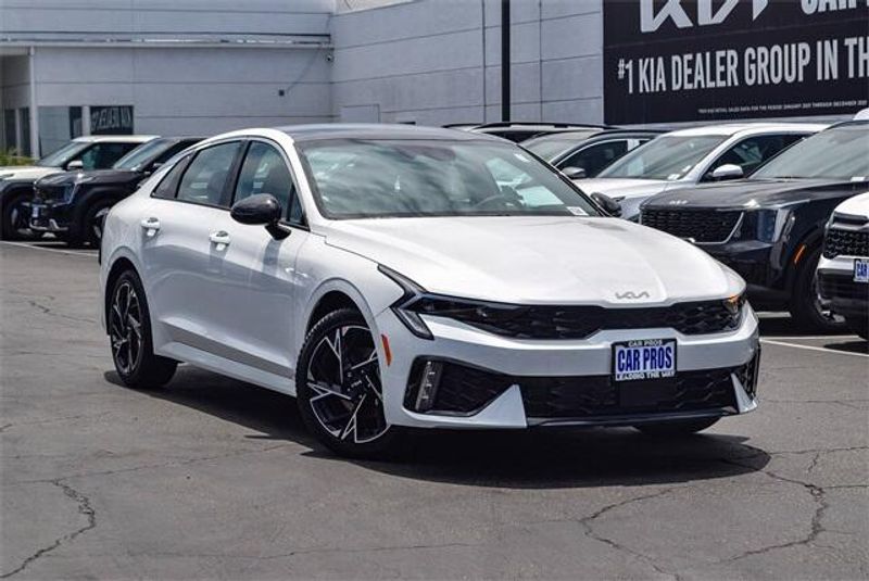 2025 Kia K5 GT-LineImage 2