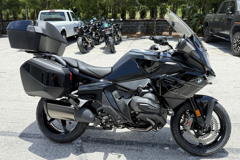 2026 BMW R 1300 RT